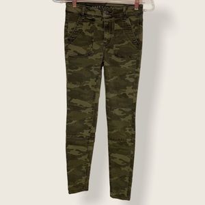 AE high rise skinny cargo jeans size 0
